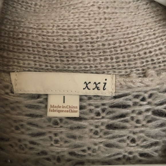 3/$30 - Forever 21 sleeveless wrap style sweater, beige - Picture 2 of 3